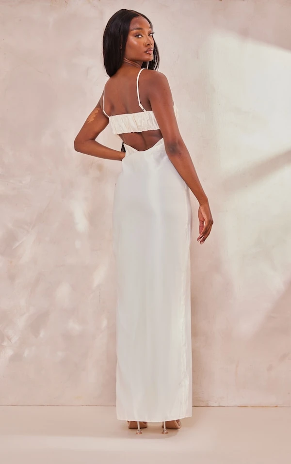 Tall Robe Longue Satinée Crème à Devant Froncé 2 Tall Robe Longue Satinée Crème à Devant Froncé – Image 2