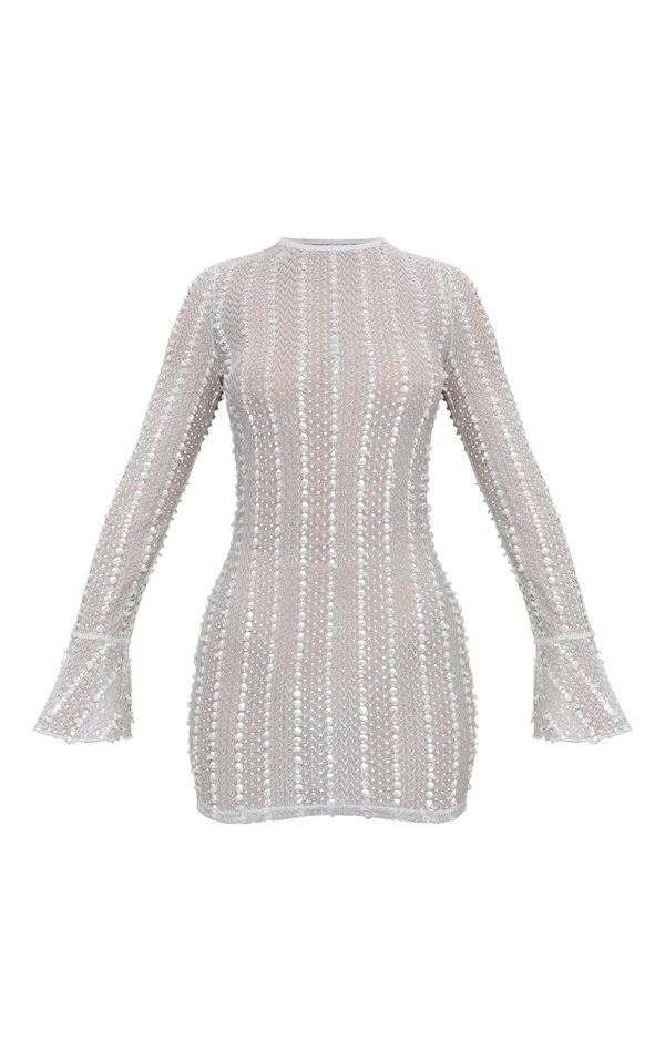 Petite Mini Robe Déchirée Blanche Ouverte Dans Le Dos 5 Petite Mini Robe Déchirée Blanche Ouverte Dans Le Dos – Image 5