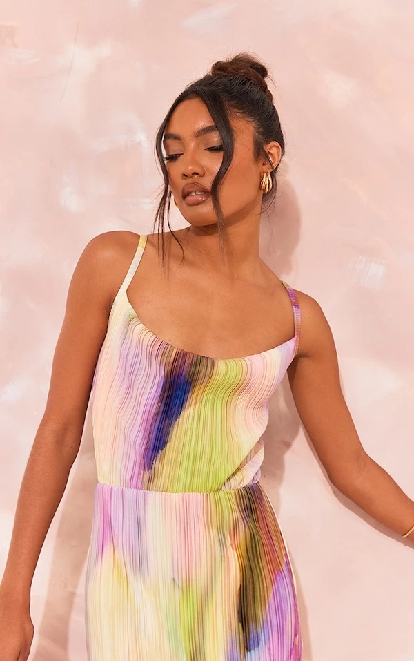 Tall Robe Longue Plissée Violette à Imprimé Aquarelle Et Bretelles 4 Tall Robe Longue Plissée Violette à Imprimé Aquarelle Et Bretelles – Image 4