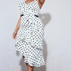 Plus Robe Mi-longue Blanche à Pois Et Volants