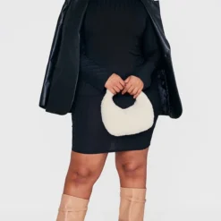 Plus Robe Moulante Côtelée Noire à Col Montant