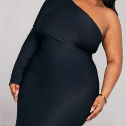 Robe Mi-longue Moulante Asymétrique Noire 8 Robe Mi-longue Moulante Asymétrique Noire -Promos Jupe Éthérée Boutique 0906cbb841ac7cfc8f5aa4aac333999258c50934 cnb4333 4