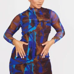 Shape Robe Moulante Bleue En Mesh Imprimé Abstrait à Col Haut -Promos Jupe Éthérée Boutique 090d6845b7484186cdb13deffd63ba3557a06abc cmv2765 4
