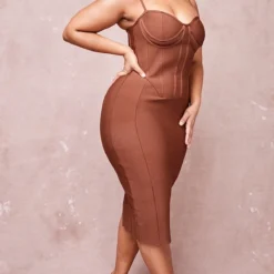 Plus Robe Mi-longue Bandage Marron Chocolat à Bretelles Et Découpes Sous Le Buste -Promos Jupe Éthérée Boutique 09f2aa02992f19b52e7c92cc9e4886b84dc10f02 cmn8285 3