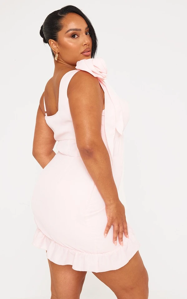 Plus Robe Moulante Rose Vif à Ourlet Volanté Et Fleur 2 Plus Robe Moulante Rose Vif à Ourlet Volanté Et Fleur – Image 2