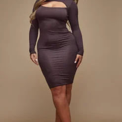 Shape Robe Mi-longue En Jersey Chocolat à Découpe Et Manches Longues