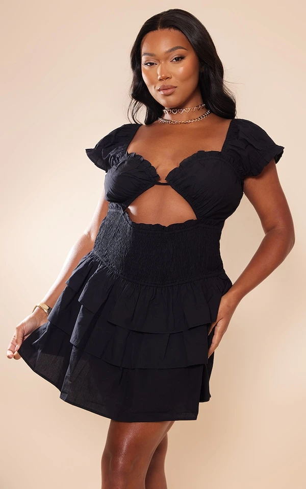 Plus Robe Droite Froncée Noire à Taille Découpée 1 Plus Robe Droite Froncée Noire à Taille Découpée