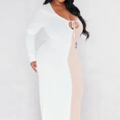Plus Robe Longue Blanche à Deux Tons 7 Plus Robe Longue Blanche à Deux Tons -Promos Jupe Éthérée Boutique 1b4f02b2b3652bb2fec0aacd546678fd6e7e0b74 cnd7336 3