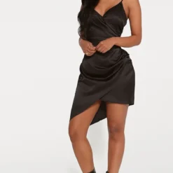 Shape - Robe Portefeuille Noire Satinée -Promos Jupe Éthérée Boutique 1ce1f690d71bd1efbea3110a234bb0bd6cfbbade CLU3824 4