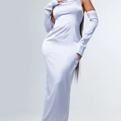 Shape Robe Mi-longue Argentée Satinée à Col Bardot Et Dos Nu 7 Shape Robe Mi-longue Argentée Satinée à Col Bardot Et Dos Nu -Promos Jupe Éthérée Boutique 1f6bee7cfa5262990cf3e605b63cea6ab93caacf cnc4678 3