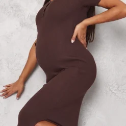 Maternité Robe De Grossesse Mi-longue En Maille Douce Chocolat Boutonnée -Promos Jupe Éthérée Boutique 1fbbf1cabdd3330ec22bc740e8969bb436973f3b cnb6479 4