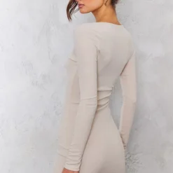 Tall Robe Moulante Fendue Gris Clair Côtelée à Col Carré Et Manches Longues -Promos Jupe Éthérée Boutique 22980f8846d3f3d45808539eafffdea9daac1062 cnd4342 2