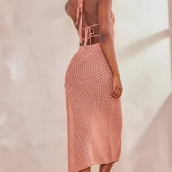 Tall Robe Longue En Maille Crochetée Marron Clair à Dos Nu 9 Tall Robe Longue En Maille Crochetée Marron Clair à Dos Nu -Promos Jupe Éthérée Boutique 23a13a1c4f4acdb5ea49fb665d9515729bdf1204 cne8209 1