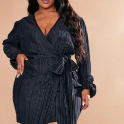 Plus Robe Cache-coeur Moulante Plissée Noire -Promos Jupe Éthérée Boutique 272c041871655e2850ceaf4c075b42ac1f9e4e0b cnd2783 1