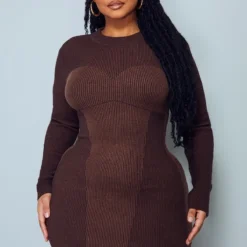 Plus Robe Marron à Deux Tons Contrastants Et Col Haut Détail Coutures -Promos Jupe Éthérée Boutique 2958c35e22b9be64e5ff0dc17c5a6780af8988c3 cmv3333 4