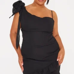 Plus Robe Moulante Noire à Ourlet Volanté Et Fleur