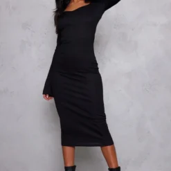 Tall Robe Longue Côtelée Noire