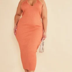 Plus Robe Longue En Maille Tricot Rouille à Décolleté Plongeant