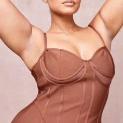 Plus Robe Mi-longue Bandage Marron Chocolat à Bretelles Et Découpes Sous Le Buste -Promos Jupe Éthérée Boutique 3ddbca5f3f4c3a57b23990bc3b90f2dbf98cf4d0 cmn8285 4