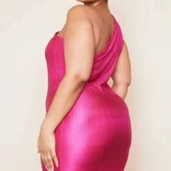 Plus Robe Moulante Plissée Rose Vif à épaule Unique -Promos Jupe Éthérée Boutique 3f08c91947edc7656fcb22b4cf5acddcdc3b650b cne4177 2