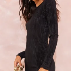 Tall Robe Mi-longue Plissée Noire Fendue à Manches Longues -Promos Jupe Éthérée Boutique 43e4be440af9d9ee404c23b4f34271a8ed2a9670 cne4925 4