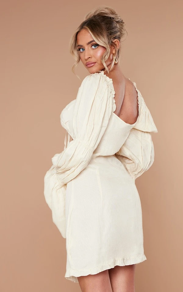 Petite Mini Robe Effet Lin Sable Clair Découpée Devant 2 Petite Mini Robe Effet Lin Sable Clair Découpée Devant – Image 2