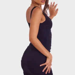 Petite Robe Moulante Froncée Noire Sans Manches Froncée 6 Petite Robe Moulante Froncée Noire Sans Manches Froncée -Promos Jupe Éthérée Boutique 442e3e209925b9d443f7761e607c47fc36aa52e5 cna9522 2