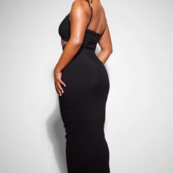 Shape Robe Mi-longue Asymétrique Noire Stretch Tissée Découpée -Promos Jupe Éthérée Boutique 45b21eec6306d86133ab59fe8ed7759561b102b2 cnb2801 2