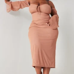 Plus Robe Mi-longue En Mesh Froncé Mauve Détail Buste Et Manches
