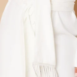 Tall Robe Blazer Blanche Nouée à La Taille -Promos Jupe Éthérée Boutique 46e0635d30167873e9bb9386e70ce6af000767b5 cnb6610 4