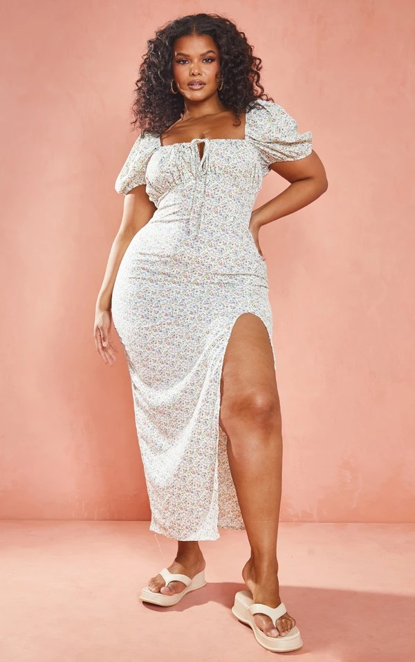 Plus Robe Mi-longue Blanche à Petites Fleurs 3 Plus Robe Mi-longue Blanche à Petites Fleurs – Image 3