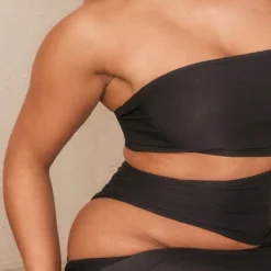 Shape Mini Robe Moulante Noire à Découpes -Promos Jupe Éthérée Boutique 49cfb97690d6ebb7e2cb795d997842b572561b20 cnd5257 4