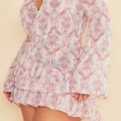 Plus Robe Droite Rose Imprimée à Volants -Promos Jupe Éthérée Boutique 4f42a5fadfe7124ac3f6477dee87c95135d32f2b cnc9704 4