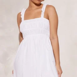 Petite Mini-robe Blanche Effet Lin Froncée -Promos Jupe Éthérée Boutique 597657eea86691d566b7f679364b2310caae40c7 cne2203 3
