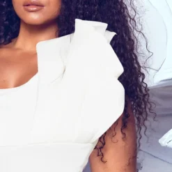 Plus Robe Mi-longue Blanche Asymétrique à Effet Plissé -Promos Jupe Éthérée Boutique 5a08c00e1e8f9de1f720d2b7ad173dd5d8071e52 cmd6677 5