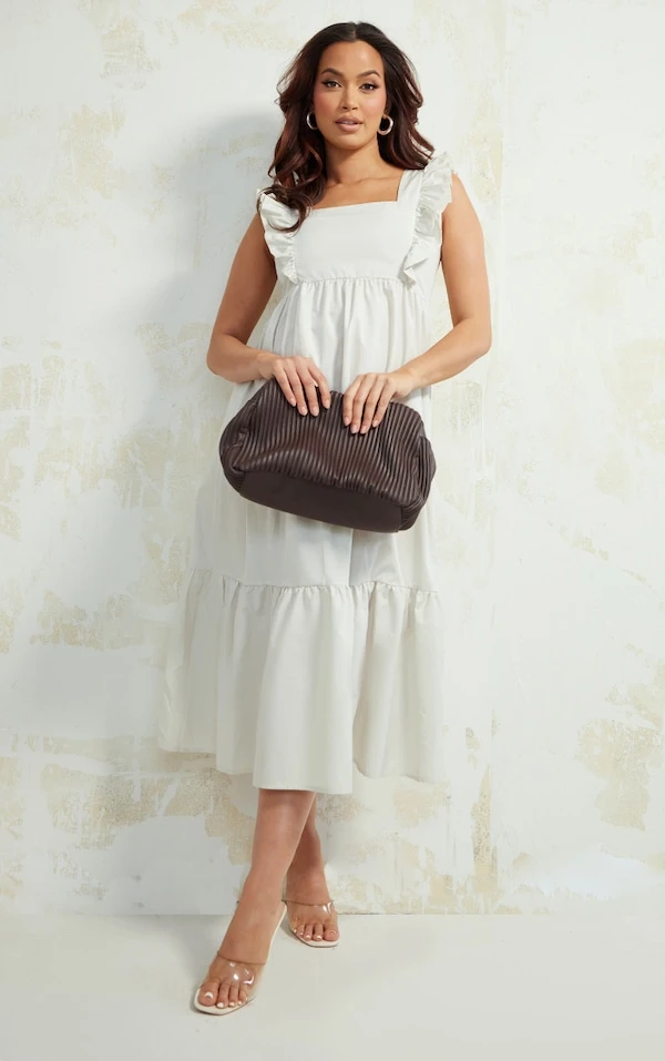 Maternité Robe Longue De Grossesse Beige Volantée Sans Manches 3 Maternité Robe Longue De Grossesse Beige Volantée Sans Manches – Image 3