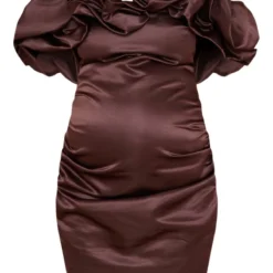 Maternité Mini Robe De Grossesse Satinée Chocolat à Col Bardot Volanté -Promos Jupe Éthérée Boutique 5be1809f76c8d2fe896034bf57ced85d5a5cc558 cna9474 5