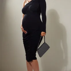 Maternité Robe De Grossesse Très Moulante Froncée En Acétate Noir à Détail Coutures