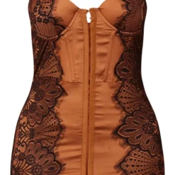 Shape Robe Moulante Satinée Café Au Lait Lacée à Agrafes Et Oeillets -Promos Jupe Éthérée Boutique 60c55b910009343c70e2c1351aaa727e3d18447e cna6030 5