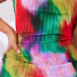 Plus Robe Longue Plissée Imprimé Multicolore à Col Bénitier -Promos Jupe Éthérée Boutique 6159e7766bd21d3eab3f1822eb64a4fe6b309f3e cna7530 4