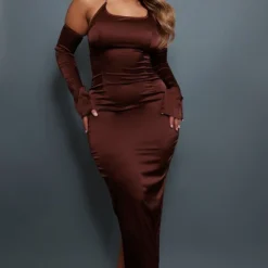 Shape Robe Mi-longue Marron Chocolat Satinée à Col Bardot Et Dos Nu