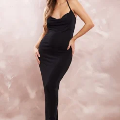 Maternité Robe De Grossesse Longue Noire à Col Bénitier 7 Maternité Robe De Grossesse Longue Noire à Col Bénitier -Promos Jupe Éthérée Boutique 64d746a475b6f2cec9673dd2e7bb15786175a7f4 cne2242 1