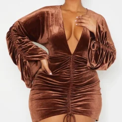 Plus Robe Moulante Chocolat En Velours à Décolleté Plongeant Et Fronces 7 Plus Robe Moulante Chocolat En Velours à Décolleté Plongeant Et Fronces -Promos Jupe Éthérée Boutique 670e5fd1b0d4d30e2f8ac25ed4f76bf8169e75ce cmu1343 4