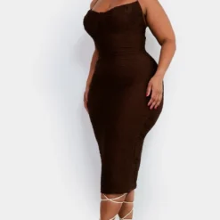 Plus Robe Mi-longue Texturée Chocolat à Bretelles -Promos Jupe Éthérée Boutique 674f6247d3f7ae251463bbd2746b9f5cf0bd4770 cmy7947 4
