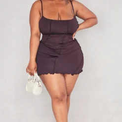 Plus Robe Moulante Taupe à Détail Coutures