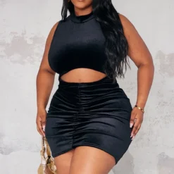 Plus Robe Mi-longue Noire En Velours à Découpes Et Devant Froncé -Promos Jupe Éthérée Boutique 69e2b66bfd8f4df1683ba5142a686800b888da14 cna9986 3