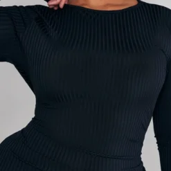 Plus Robe Moulante Côtelée Noire à Ourlet Volanté -Promos Jupe Éthérée Boutique 6abe1a8078c47cb266a3a967f84fba2dc07baf42 cnc5171 4