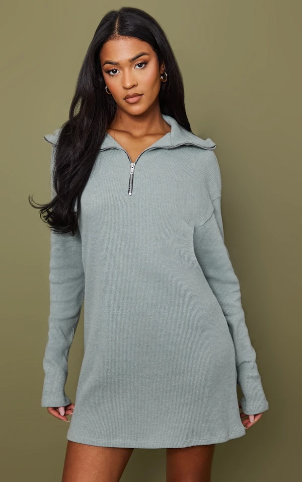 Tall Robe Pull Oversize Kaki Mousse Côtelée à Col Montant Et Demi Zip 1 Tall Robe Pull Oversize Kaki Mousse Côtelée à Col Montant Et Demi Zip