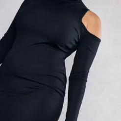 Plus Robe Côtelée Noire Manches Longues à Col Montant Et Découpes -Promos Jupe Éthérée Boutique 6d1db78d7c8e39680a9e2049226746e947220851 cnd2478 4