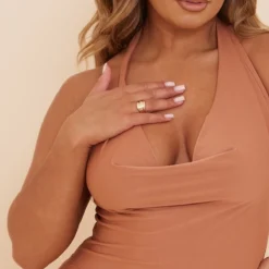 Shape Mini Robe Douce Argile à Décolleté Très Plongeant 8 Shape Mini Robe Douce Argile à Décolleté Très Plongeant -Promos Jupe Éthérée Boutique 6d43cecb3b357440dbcb6038dd6b6d28bfbe482c cnd7471 4